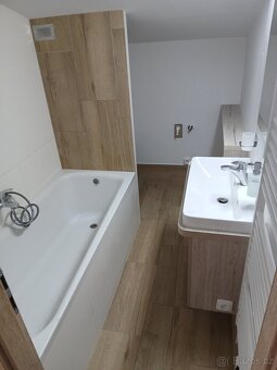 Byt (ateliér)3+kk 58,5 m2 k pronájmu - 20