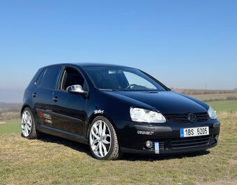 Volkswagen Golf 5 - 20
