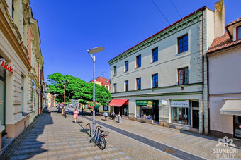 Pronájem cihlového bytu 2+1, 64m² v centru Uh. Hradiště - 20