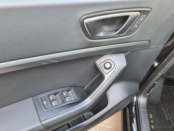 SEAT ATECA 1,6 TDI 85 kW DSG NAVI TOP STAV - 20