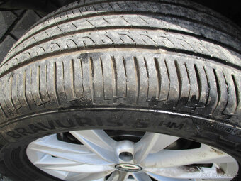 VW TIGUAN 2,0TDI 81kw Bluemotion 2013 bez koroze - 20