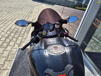 Yamaha YZF-R6 - 20