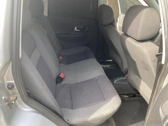 Volkswagen Polo Variant 1.9 TDI 66KW 07/2000 - 20