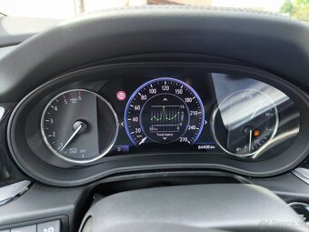 Opel Insignia Sports Tourer 1.6cdti 100kw rok 2020 - 20