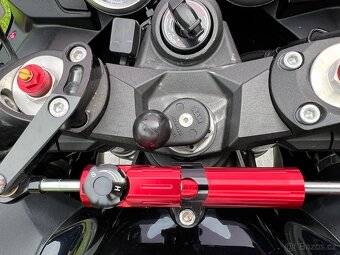 Kawasaki ZZR 1400 - 20