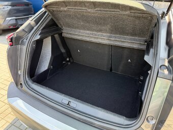 Peugeot 2008 ACTIVE PACK, 130koní, Automat 8st. - 20