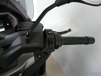 Piaggio MP3 530 Exclusive - 20