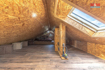 Prodej rodinného domu, 232 m², Benešov nad Pl, ul. Wolkerova - 20