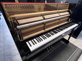 Pianino Petrof opus. 605590 r.v 2006 se zárukou 5 let. - 20