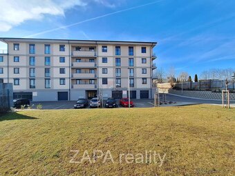 Pronájem 1+kk 31m2 + sklep 2m2  nezař. novostavba 4patro výt - 20