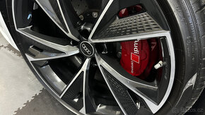Audi RS7, V8 4.0 / STAV NOVÉHO VOZU / 2022 /naj 36.197 km - 20