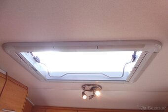 KNAUS SUDWIND 450 TF R.V. 2001 Stanová předsíń - 20