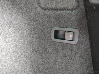 Seat Ateca DSG FR 4Drive FullLED WEBASTO BEATS KAMERA TAŽNÉ - 20