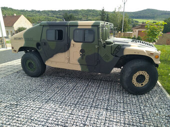 Hummer H1 6.2 D / 110kW / HMMWV / M998 / Vojenský / TOP - 20