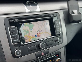 VW Passat B7 2.0TDI 103kw Manuál,Bi-Xen,Navi,Senzory,Alu R17 - 20