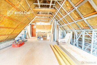Prodej rodinného domu 4+kk s dvougaráží - 20
