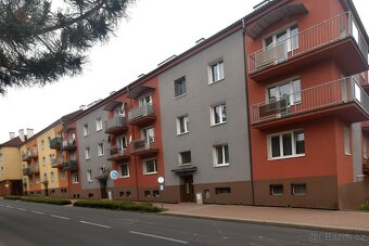 Pěkný 2+1, 60,4  m2, v cihlovém domě, se dvěma balkony, Žate - 20