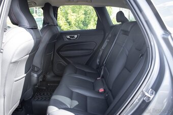 Volvo XC60 D60 140kw Inscription / AJ NA SPLÁTKY / - 20