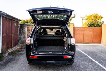 Mitsubishi Outlander Hybrid 2013 - 20