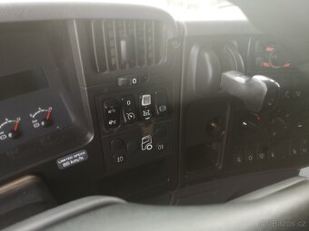Scania 8x4 sklapieč.ne tatra. - 20