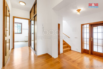 Prodej rodinného domu, 200 m², Cheb, ul. Tichá - 20