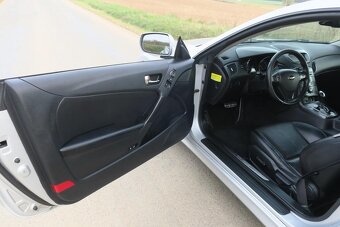 Hyundai Genesis Coupe 3.8 - 20