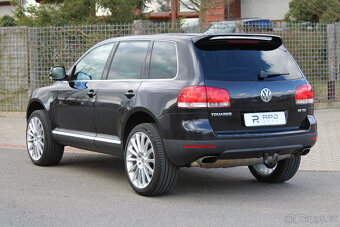 Volkswagen Touareg 3.0 TDI V6 / KAMERA / TAŽNÉ - 20
