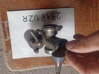 Karburátor Jawa- skůtr Čz nebo Velorex - - 20