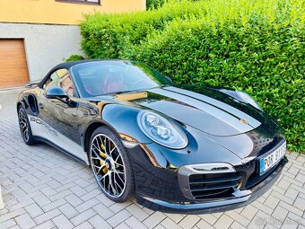 PORSCHE 911 TURBO S cabrio 4x4 991 TOP STAVV ZÁRUCE PORSCHE - 20