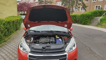 Peugeot 208 1,2i 60kW - 20