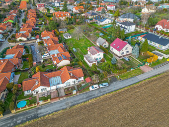 Prodej rodinného domu 4+kk, pozemek 372m², Dolní Jirčany - 20