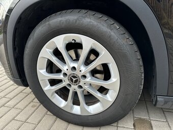 MERCEDES-BENZ GLA 200d / 2017 / 100kW / PANORAMA, TAŽNÉ, TOP - 20