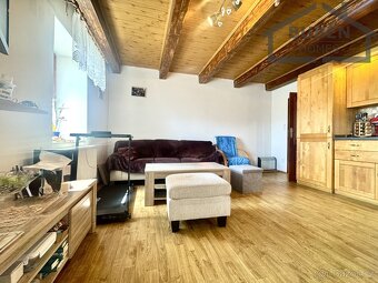 RD 4+kk po rekonstrukci se stodolou, bazénem a zahradou 757  - 20