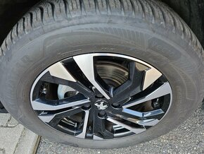 Peugeot 2008 1.2PT 130 GT EAT8 - 20