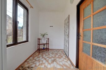 Prodej rodinné domy, 180 m2 - Hostinné - 20