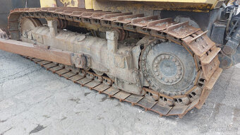 BULDOZER NEW HOLLAND D 180, ROK 06-5900 MTH - 20