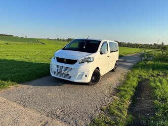 Peugeot EXPERT-TRAVELLER 2018 rok - 20