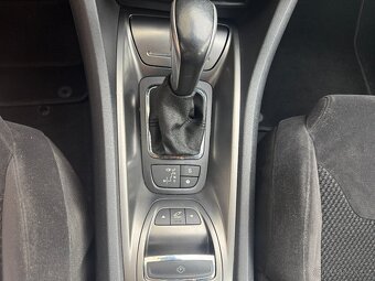 Citroën C5, 2.0HDI 100kw Automat Nová STK - 20