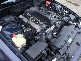 Predám BMW E38 750iL facelift vo výbornom stave - 20