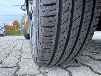 Ford Fiesta, Active 1.0i 74 kW panorama - 20