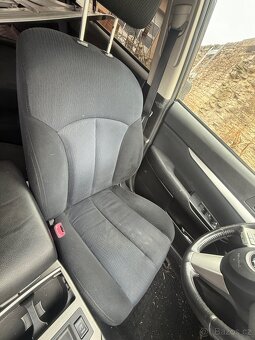 Subaru outback Br, 2.0 D, náhradní díly - 20
