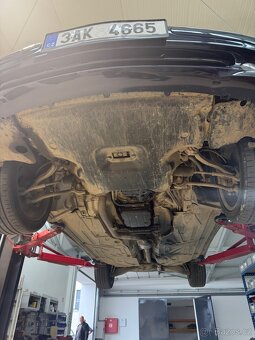 Mercedes-Benz Clk 270cdi - Avantgarde - 20