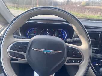 Chrysler Pacifica 3,6 Hybrid Radar Limited DVD 2019 - 20
