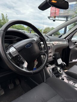 Ford S-MAX 2.0 TDCi 103 kW, 7 míst, výborný stav - 20