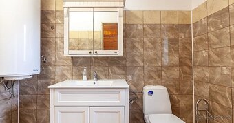 Prodej Rodinného Domů, 205 m²  Drahotice 49, chocnějovice - 20