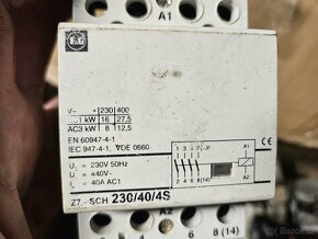 Pojistky jističe trafa prostě vše - 20