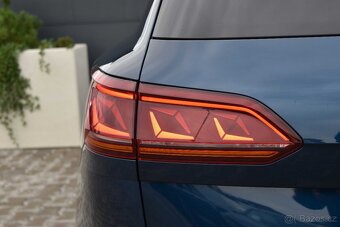 Volkswagen Touareg 3.0TSi.RLINE.BLACK.TAŽNÉ.AIR.SERVIS VW - 20
