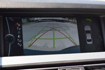BMW Řada 5 528i F10/KŮŽE/NAVI/ČR/ČTĚTE/ - 20