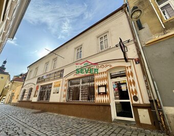 Prodej, bytový dům s restaurací, Chomutov, ul. Příční - 20