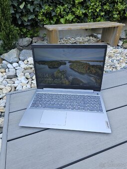 Lenovo IdeaPad 3 15IIL05 | i3-1005G1 | 15.6" - 2